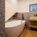 Σπίτι διακοπών Charming Townhouse With Modern Comforts Σλιέμα