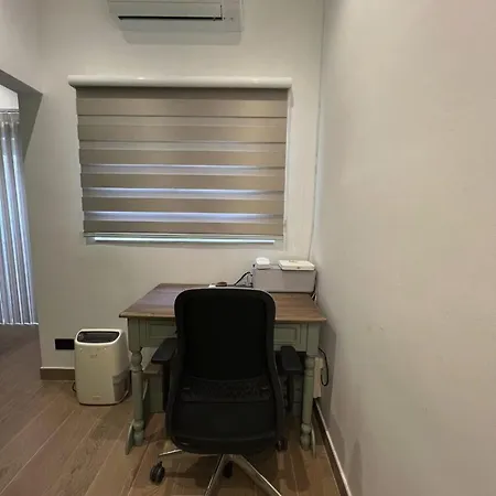 Charming 3bdr Oasis With Modern Comforts Dom wakacyjny