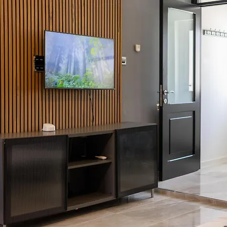 Casa de Férias Charming Townhouse With Modern Comforts