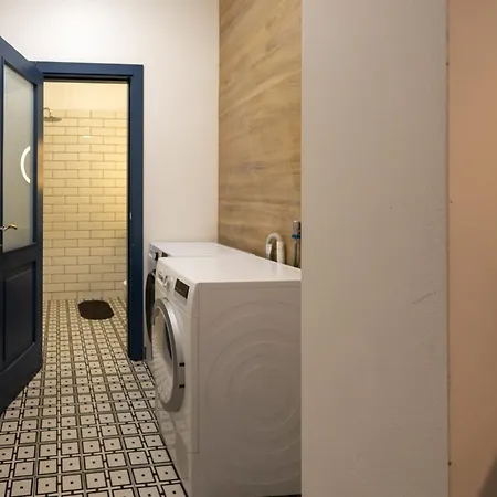 Charming Townhouse With Modern Comforts Holiday home Sliema